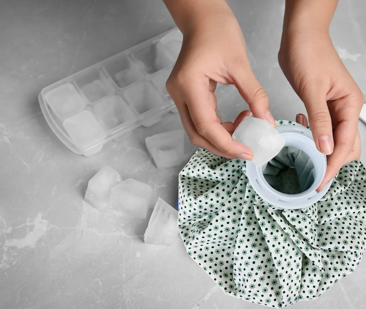2 Piece Small Reusable Ice Pack Bag for Injuries | Ice Bags for Cold Therapy and Pain Relief