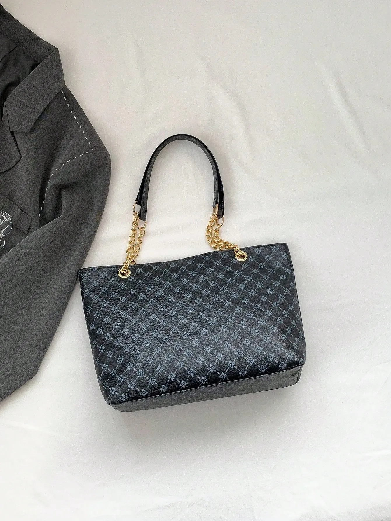 Fashionable Vintage Crocodile-Patterned Women's Shoulder Tote Bag With Large Capacity