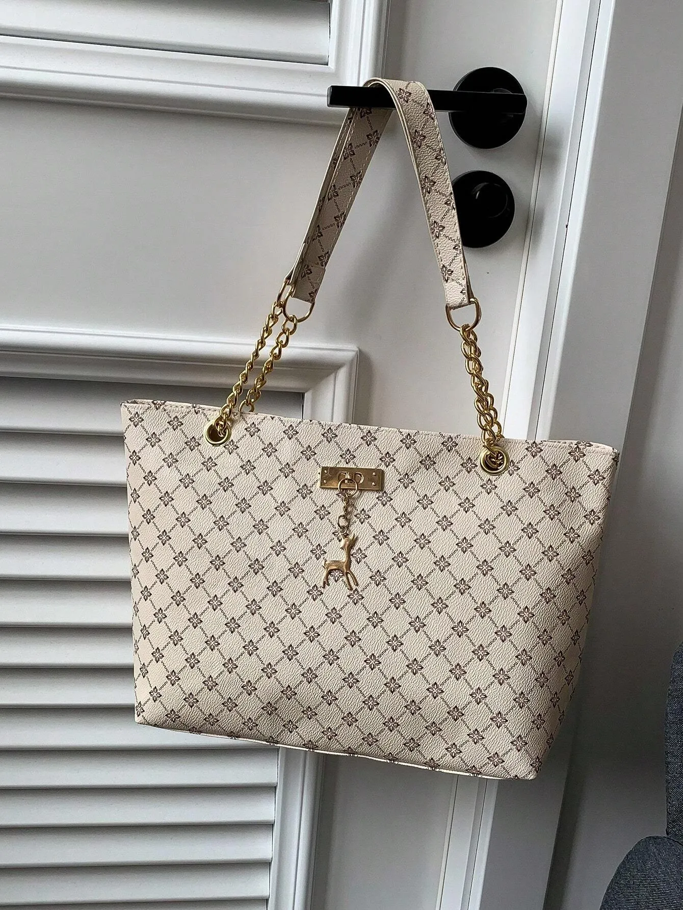 Fashionable Vintage Crocodile-Patterned Women's Shoulder Tote Bag With Large Capacity