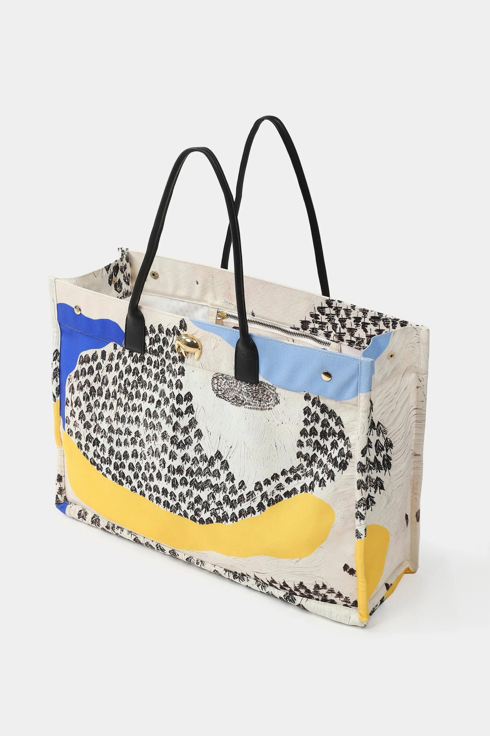Leviland Tote Bag